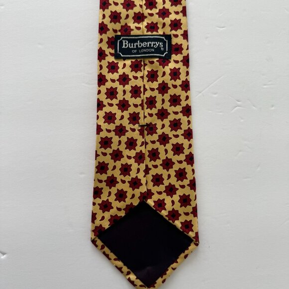 Burberrys Of London Floral Pattern Silk Tie Red Gold - Picture 3 of 3